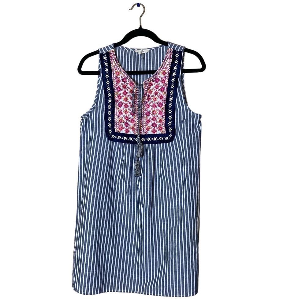 NWOT Entro Blue & White Striped Dress with Embroidery Size Small